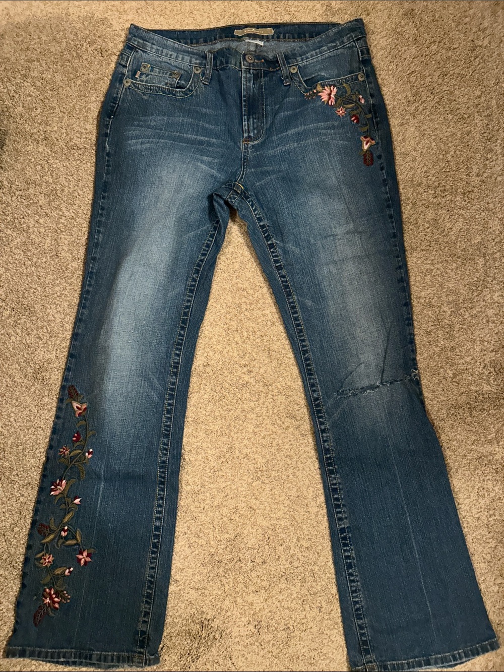 Z. Cavaricci designer Blue Floral Embroidered Flare Jeans. Barely worn. Size 12.